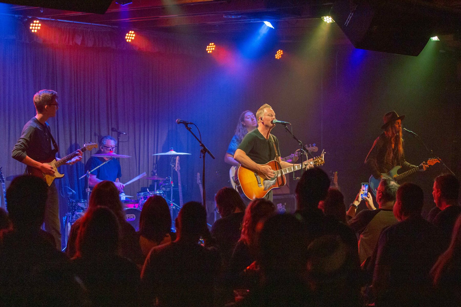 Full band, on the road